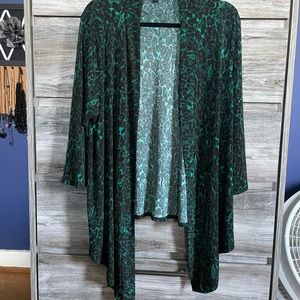 Green leopard stretch draped cardigan Torrid 1x